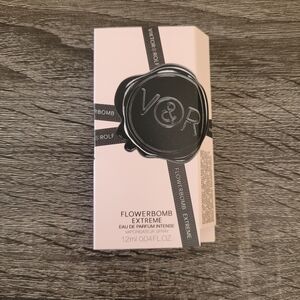 FREE Viktor & Rolf Flowerbomb Extreme Sample